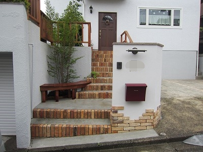 セミオープン外構