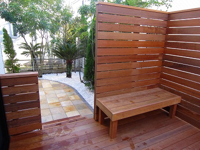 ウッドデッキ・ウッドフェンス・ウッドベンチ